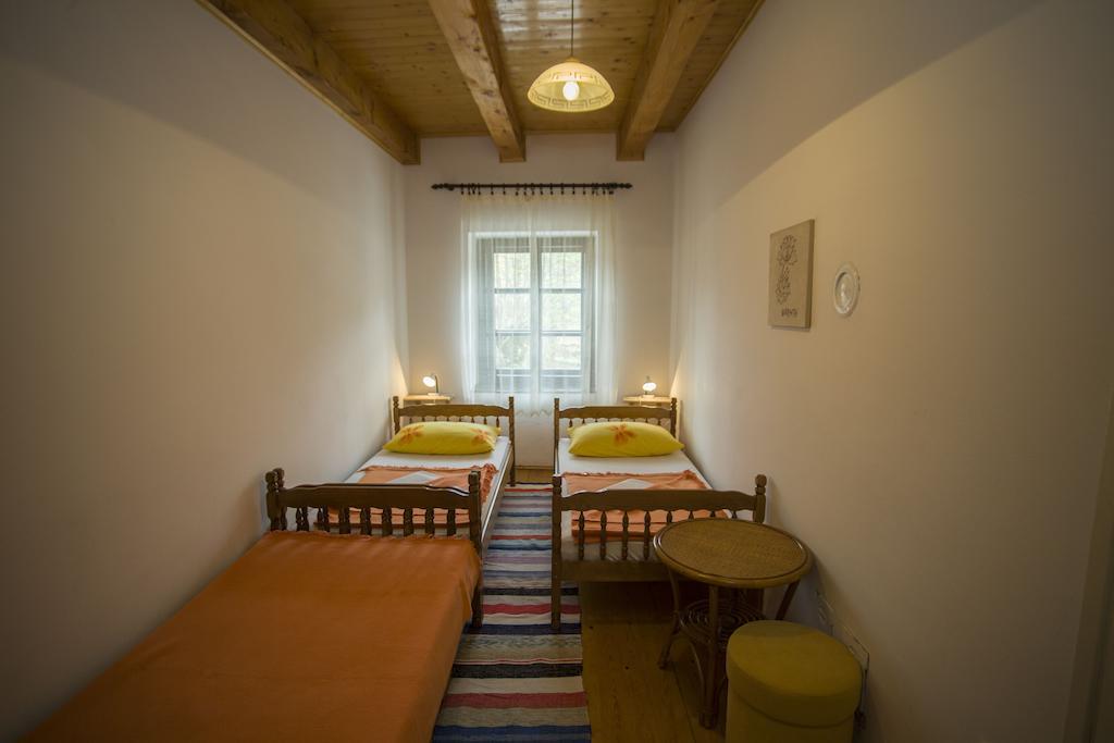 Rooms Roza Slunj Quarto foto